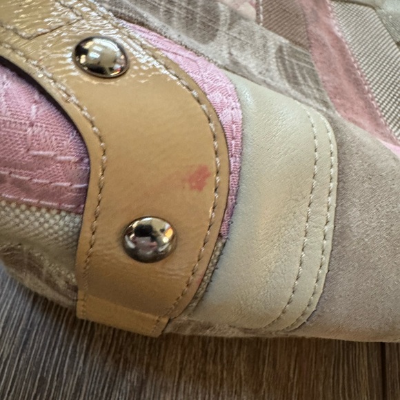 Coach Carly pink patchwork shoulder bag - Picture 7 of 10